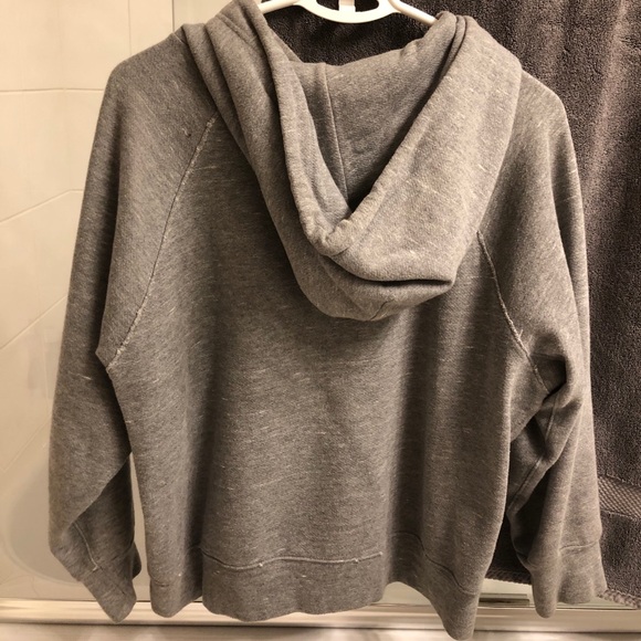 Aritzia Parklife Cropped Reflective Hoodie - Picture 3 of 6